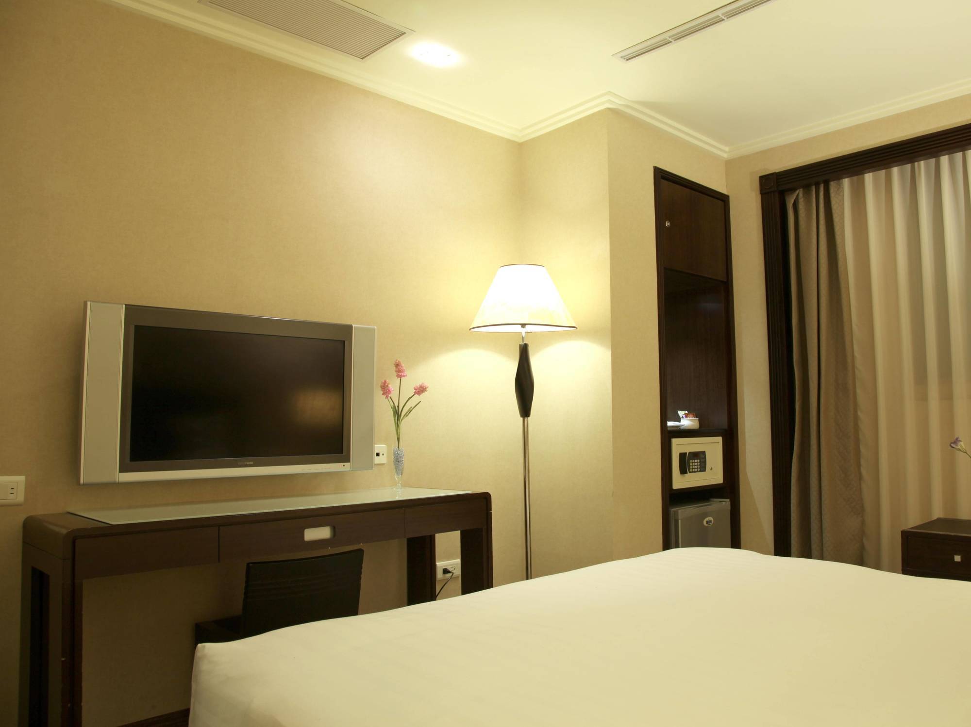טאיפיי Wish Hotel מראה חיצוני תמונה
